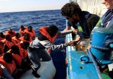 الحكومة الايطالية تمنع الاستجابة لإشارات سفن اللاجئين