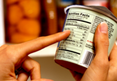 كيف نقرأ الملصقات الغذائية؟