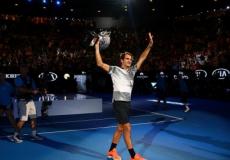 تقدم فيدرر سبع خطوات ليصبح بالمركز العاشر