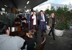 نيوزيلندا ترفع جميع القيودوتعيد افتتاح اقتصادها