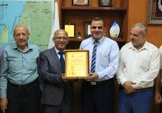 السراج يبحث مع وفود متنوعة تعزيز التعاون المشترك