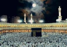 السعودية تبحث تعديلاً في شروط العمرة للنساء