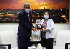 وزيرة الصحة تبحث الواقع الصحي مع وفد من بلدية دورا 