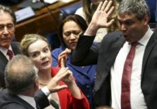 تقول منظمة الشفافية في البرازيل إن أكثر من ثلثي أعضاء مجلس الشيوخ لهم أو كانت لهم في الماضي مشاكل مع القانون