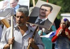 سوري في مسيرة أمام سفارة روسيا بدمشق