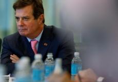 حملة كلينتون سلطت الضوء على عمل مانافورت في أوكرانيا.