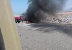 سيارة تحترق