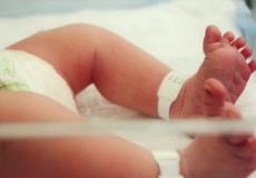 العثور على طفل رضيع على مشارف نتانيا