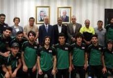 الحمدلله يستقبل المنتخب العراقي لكره القدم