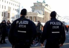 الشرطة الألمانية قرب بوابة برلين