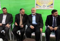 هنية وقيادة حماس خلال تأدية واجب العزاء