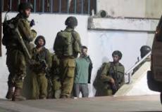 قوات الاحتلال تعتقل مواطنا