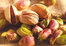 القشرة الرقيقة للفستق