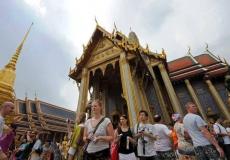 ارتكاب سلوك غير لائق في أماكن العبادة أمرا مستهجنا بتايلاند