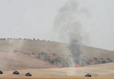 دبابات تركية تشارك في المعركة.