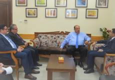 محمود أبو مويس والسفير الأردني