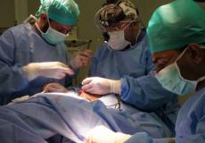 إجراء علمية جراحية في مستشفى فلسطيني - ارشيفية -