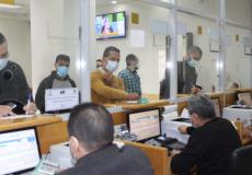 صرف المنحة القطرية للفقراء في غزة