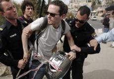 شرطة الاحتلال تعتقل ناشط سلام إسرائيلي