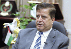 وزير الصحة جواد عواد