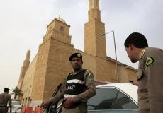 صاروخ أطلقته "أنصار الحوثي" يصيب طفل بالسعودية