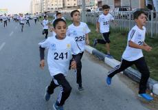 غزة: 300 طفل يشاركون بسباق في يوم الكرامة العالمي