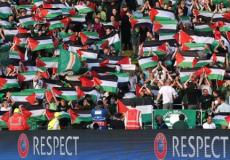 أعلام فلسطين ترفرف في استاد سيلتيك بارك