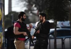 عنصران من الشرطة بعيد تفجير إسطنبول