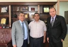 هنية يلتقي مندوب فلسطين لدى جامعة الدول العربية