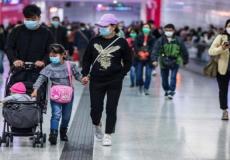 رعايا يغادرون الصين نتيجة تفشي فيروس كورونا