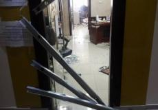 الاحتلال يغلق مقر اذاعة منبر الحرية