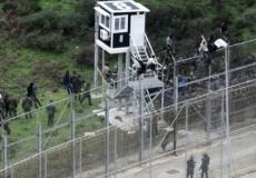 نشرت صحيفة إلفارو دي سبتة مقاطع مصورة لعبور عشرات