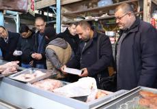 بلدية جباليا النزلة تتلف 10 طن من المواد الغذائية