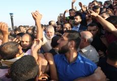 اصابتان في موكب رئيس المكتب السياسي لحماس اسماعيل هنية شرق البريج