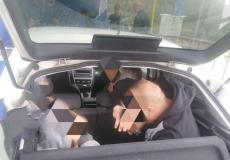 خلال ضبط الشخص أثناء تهريب عمال