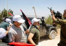 قوات الاحتلال تمنع صلاة الجمعة على الأراضي المهددة غرب سلفيت