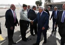 الرئيس محمود عباس، اثناء لقاء مدير الامن العام اللبناني عباس ابراهيم .