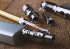 السعودية: قرار رسمي حول بيع المعسل والسجائر الإلكترونية 