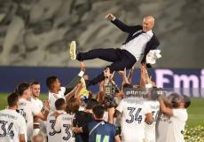 احتفالات ريال مدريد بالتتويجه بلقب الليغا الـ 34