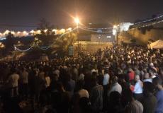 الصلاة أقيمت في عدة مناطق حول الأقصى