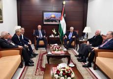 لقاء الرئيس محمود عباس برئيس الوزراء ورئيس جهاز المخابرات