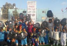 توزع 6000 حقيبة مدرسية