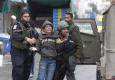 الاحتلال يعتدي على طلبة اللبن الشرقية ويعتقل طالبا