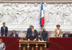 وزير الاقتصاد الفرنسي يوجه رسالة إلى دول أوروبا بشأن العقوبات الأمريكية على إيران