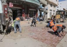 بلدية غزة تستخدم 7000 مترا من البلاط لصيانة الطرق