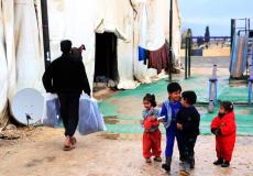 حملة توزيع مساعدات لأهالي مخيمات سوريا