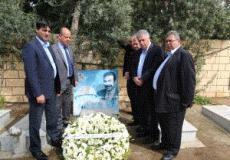 السفير دبور يضع اكاليل من الزهور على ضريح الشهيد كمال مدحت ورفاقه