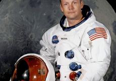 نيل أرمسترونغ