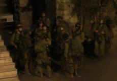 الاحتلال يعتقل فلسطينيين في الضفة الغربية