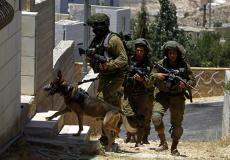 الاحتلال يداهم منازل الفلسطينين " ارشيف"